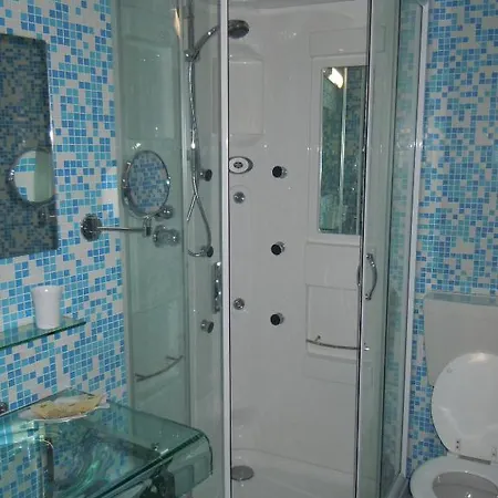 公寓式酒店 Nove 的里雅斯特